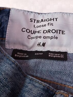 H&M Men's Straight Loose-Fit Jeans in Light Blue